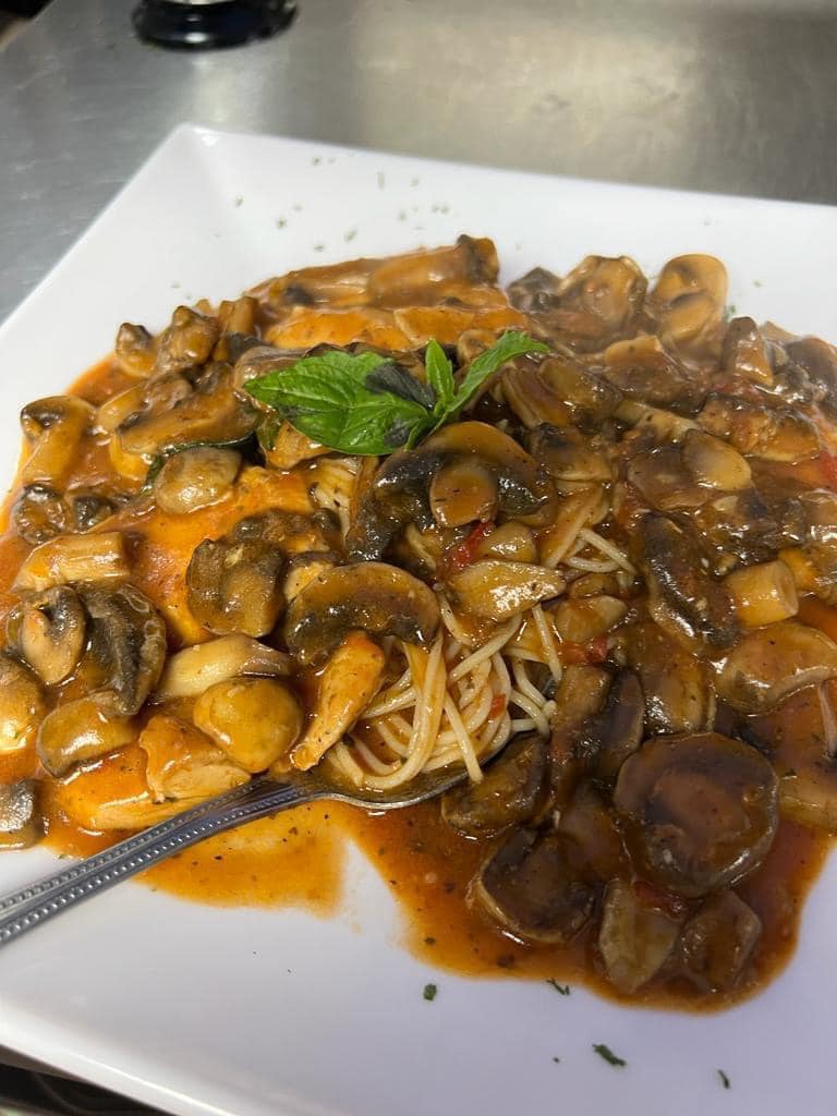 Chicken marsala at Joe's Italian Grill in Rockdale, TX 76567 Chicken marsala at Joe's Italian Grill in Rockdale, TX 76567